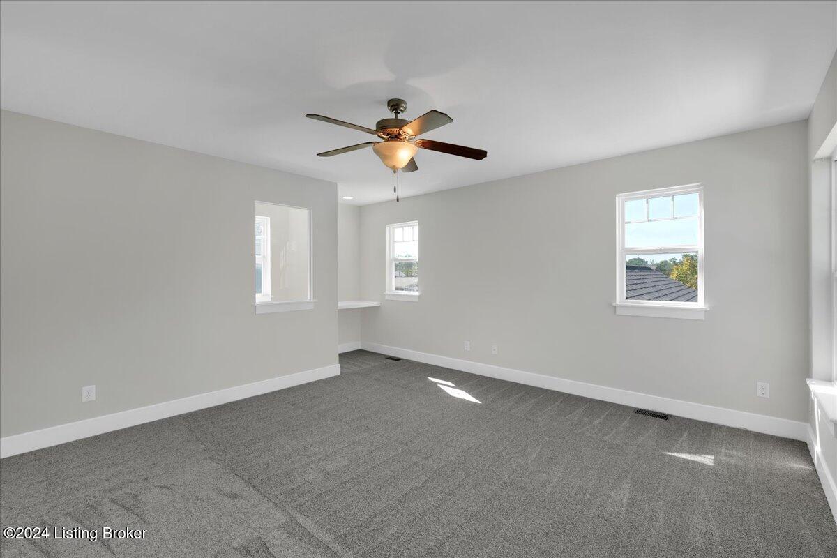 3411 Boxelder Rd