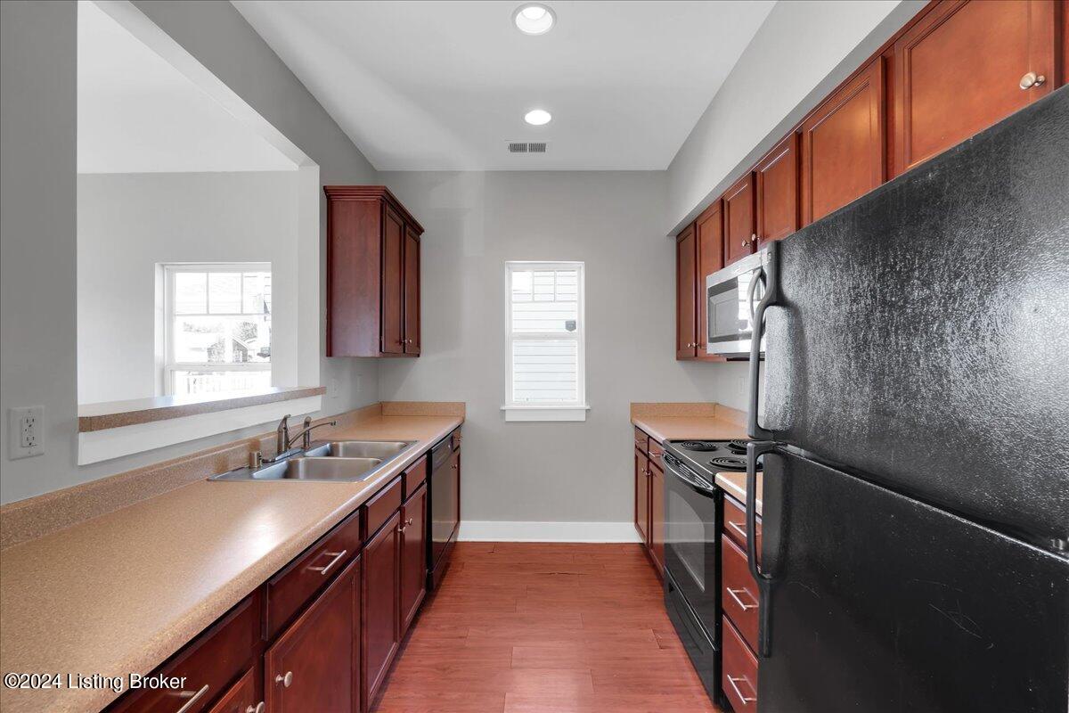 3411 Boxelder Rd