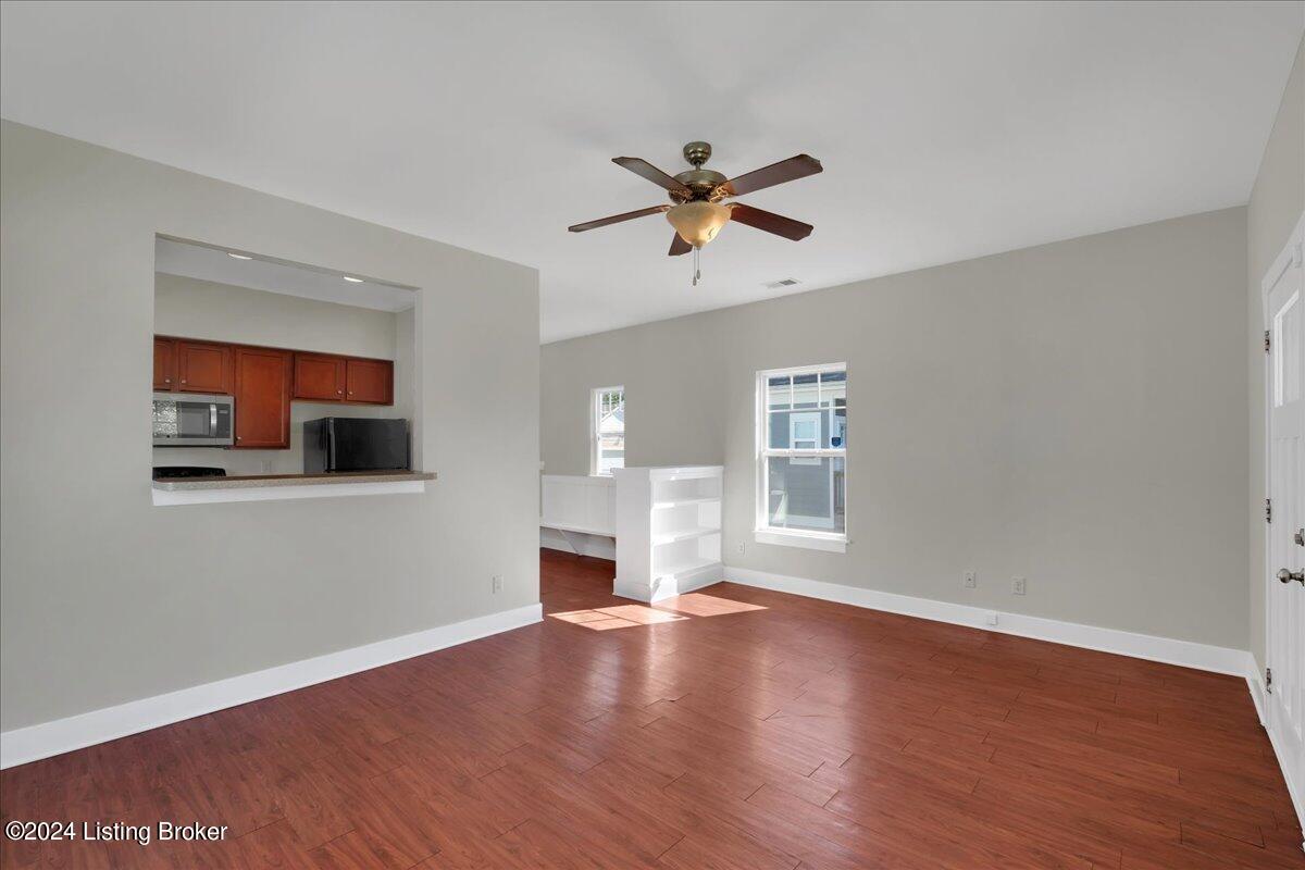 3411 Boxelder Rd
