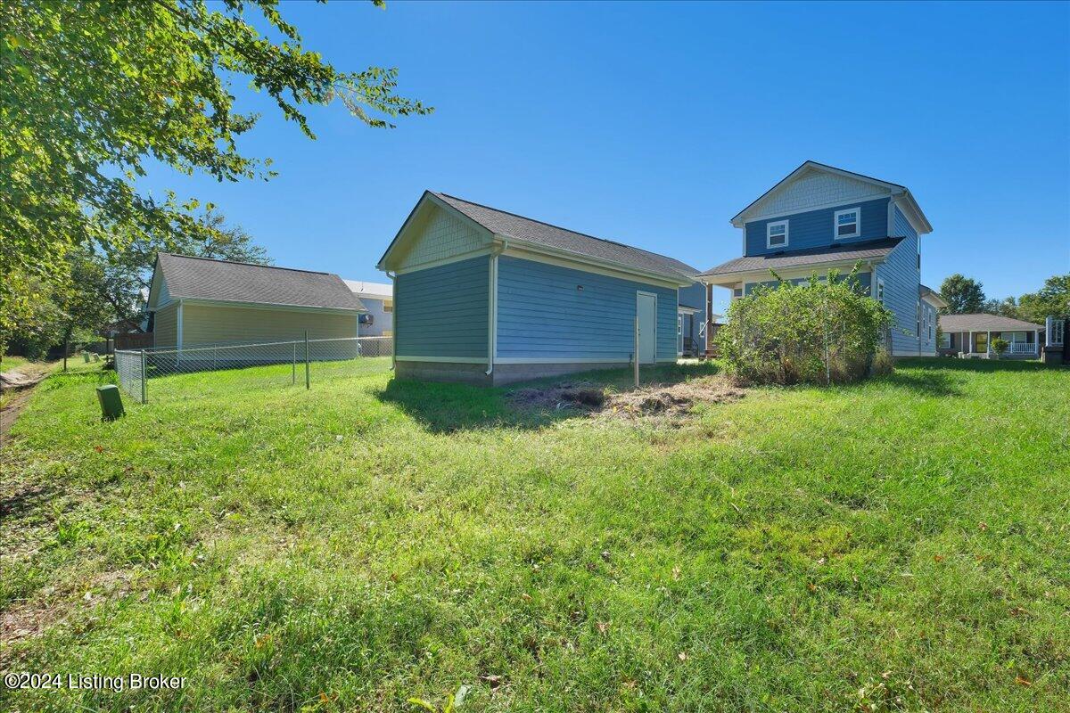 3411 Boxelder Rd
