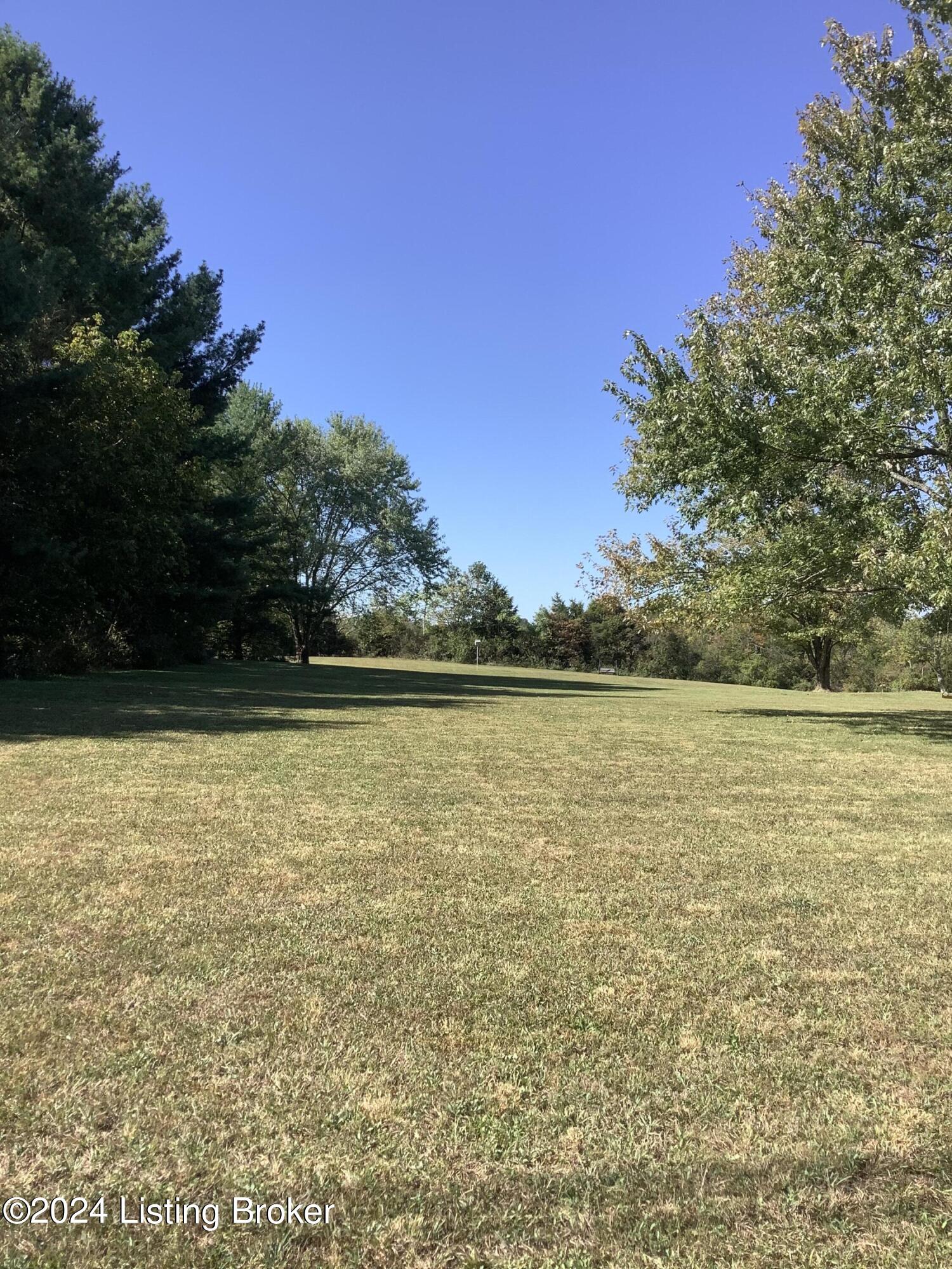 838 Garden Cir
