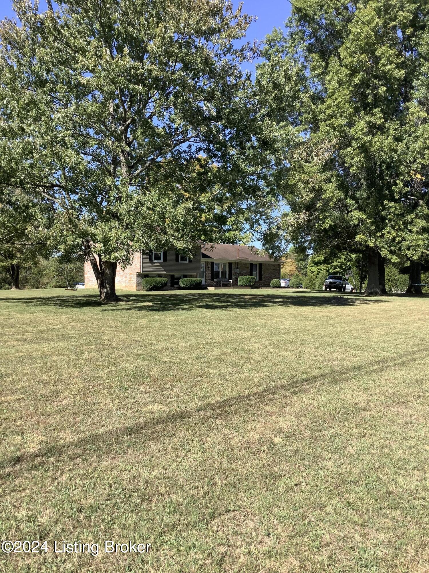 838 Garden Cir