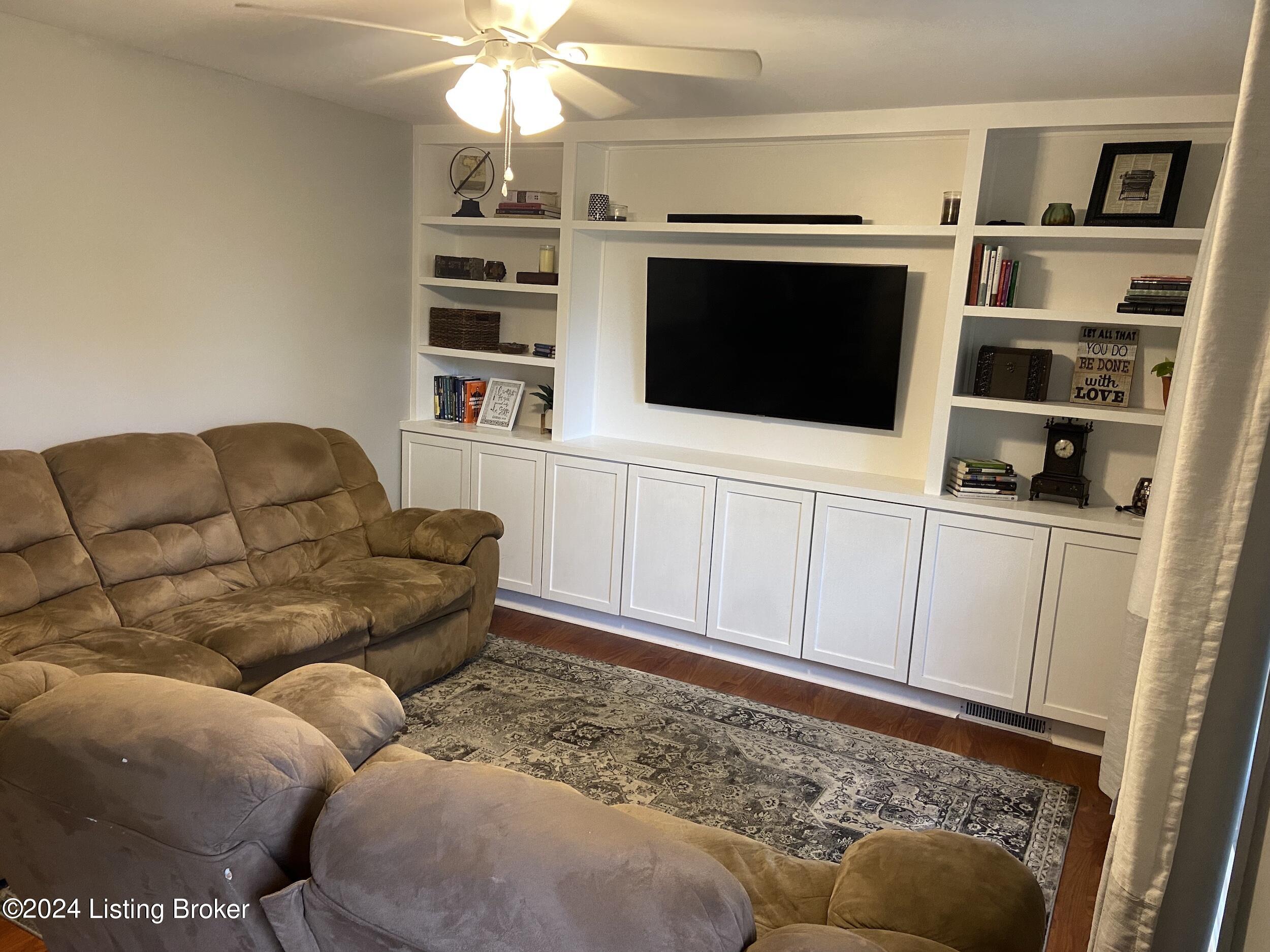 838 Garden Cir