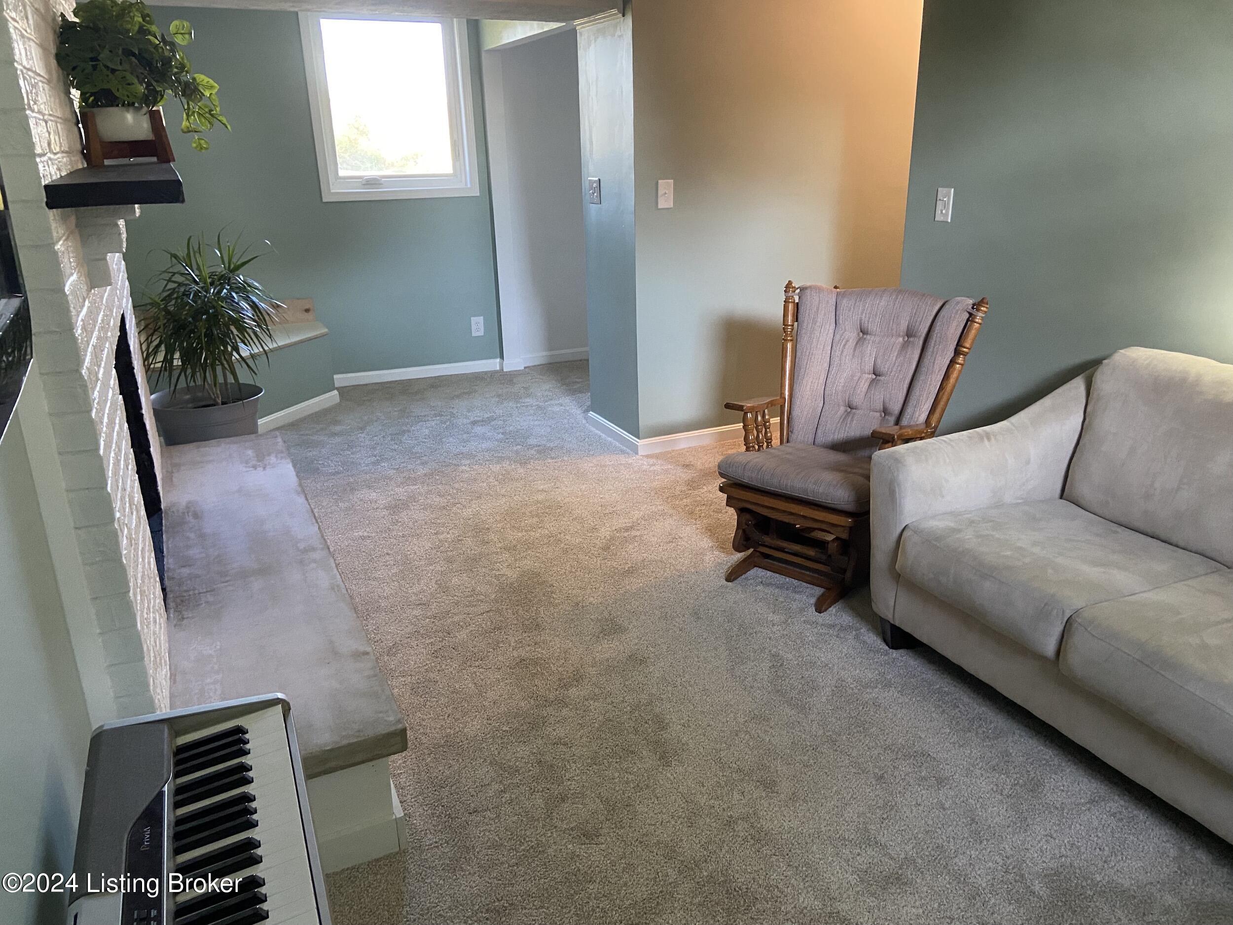 838 Garden Cir