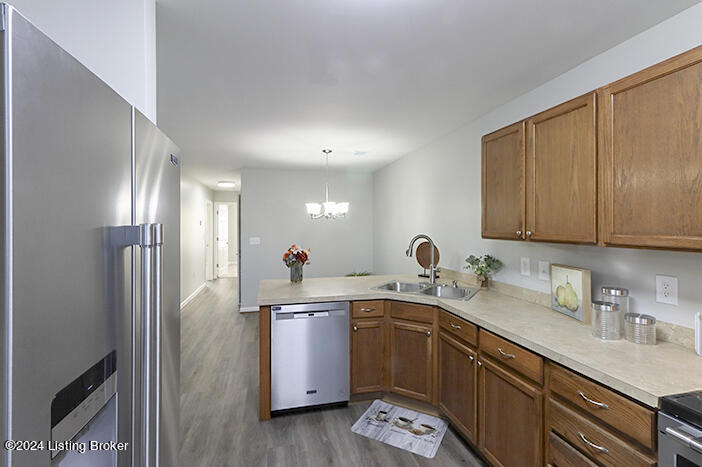 9005 Falcon Crest Ct, 120