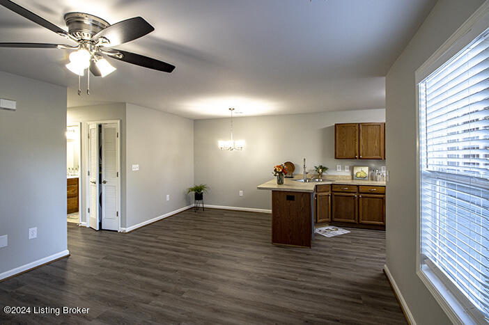 9005 Falcon Crest Ct, 120