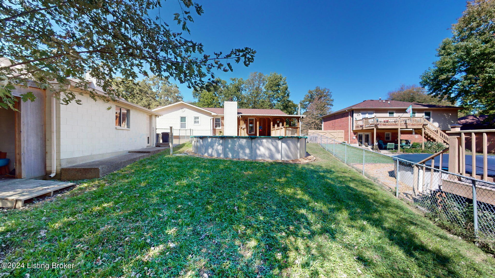 2300 Stephan Ln