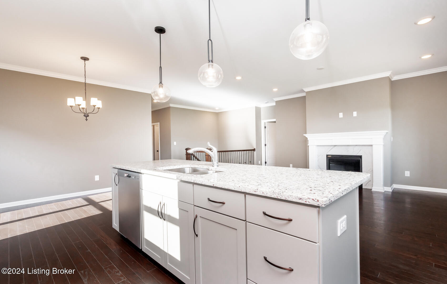 15954 Cumberland Lake Cir