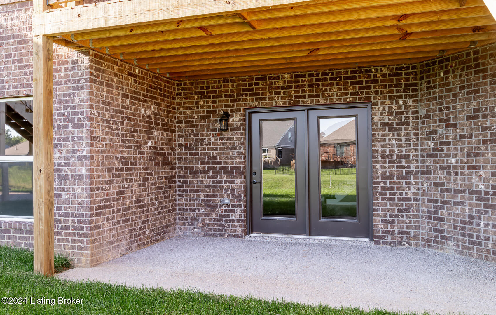 15954 Cumberland Lake Cir