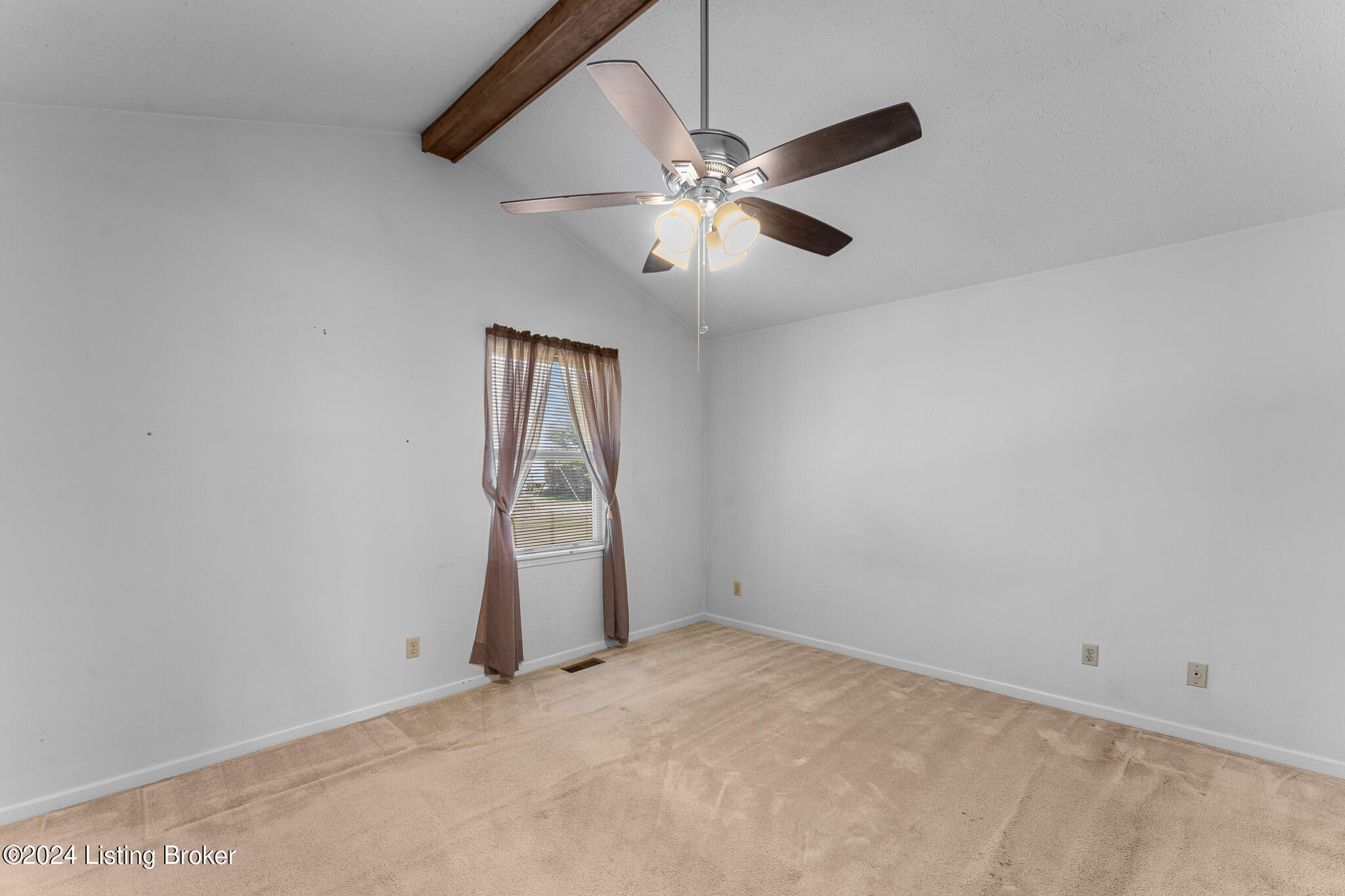 4319 Cara Way