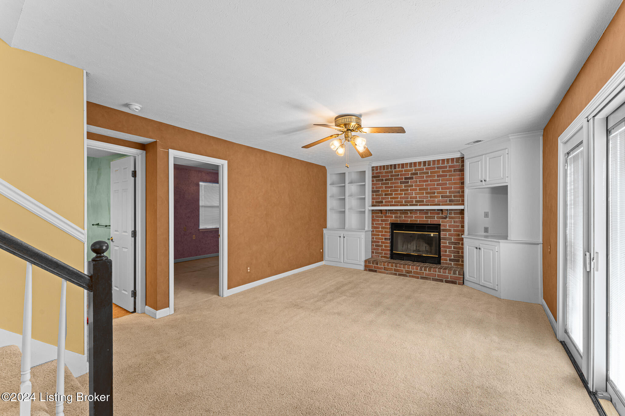 4319 Cara Way
