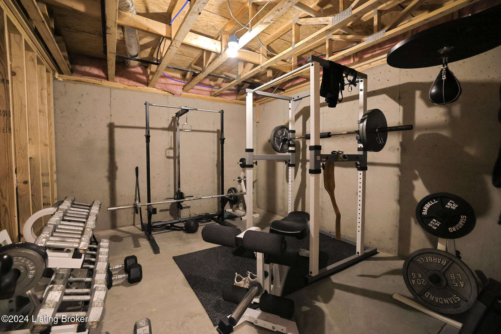 10902 Hidden Trail Ct