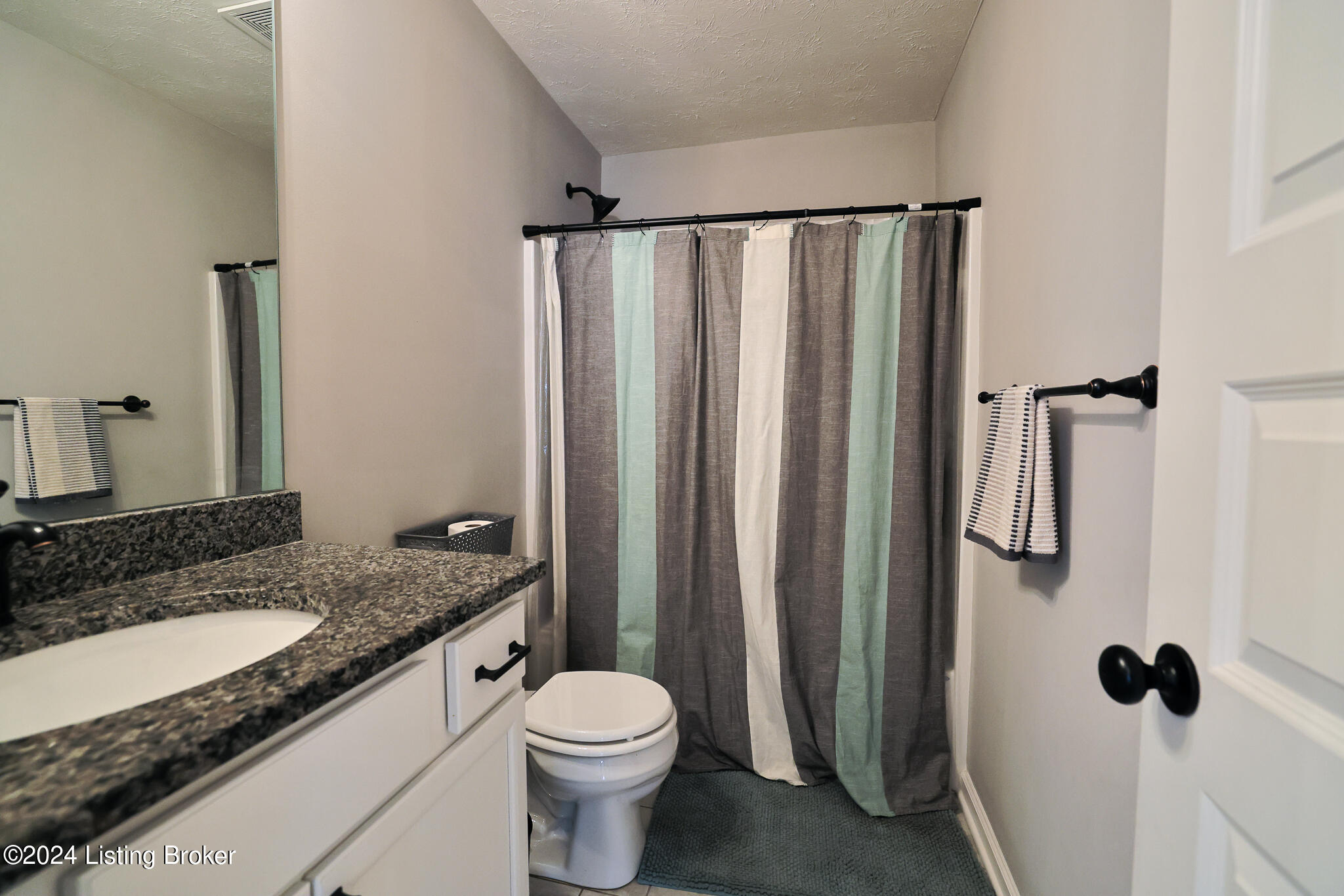 10902 Hidden Trail Ct