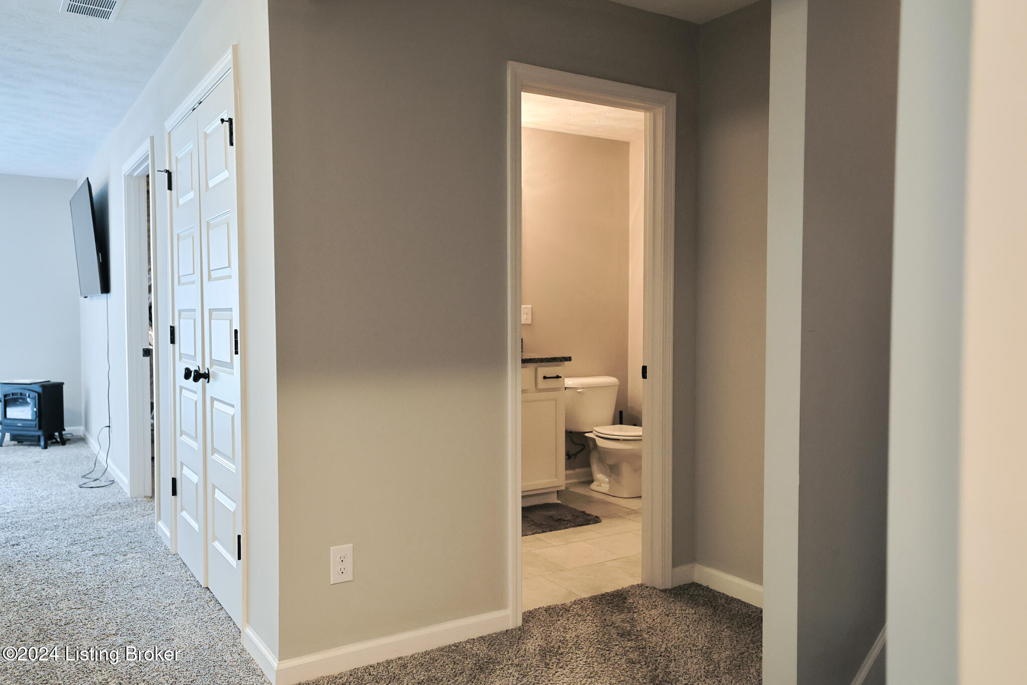 10902 Hidden Trail Ct