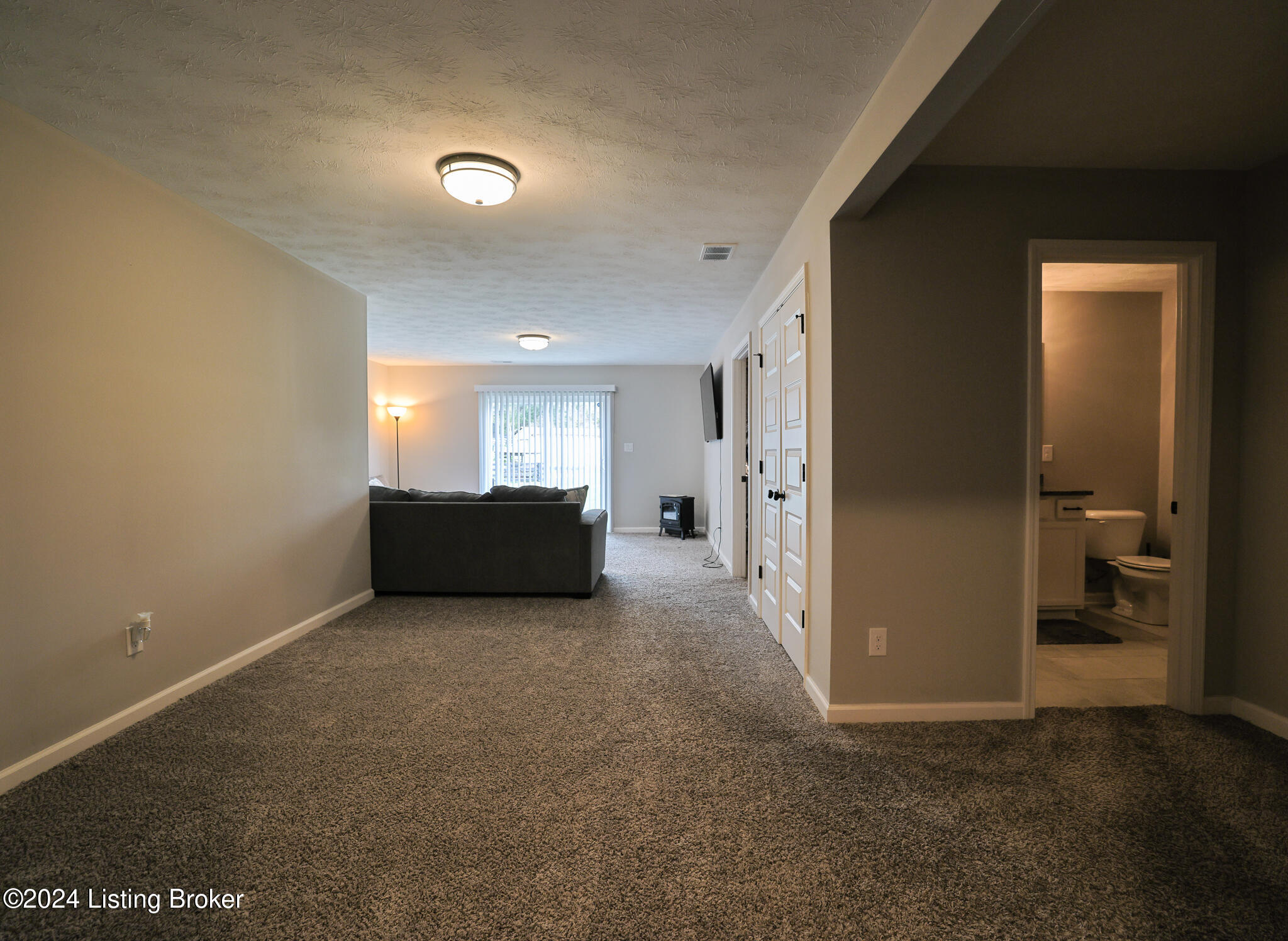 10902 Hidden Trail Ct