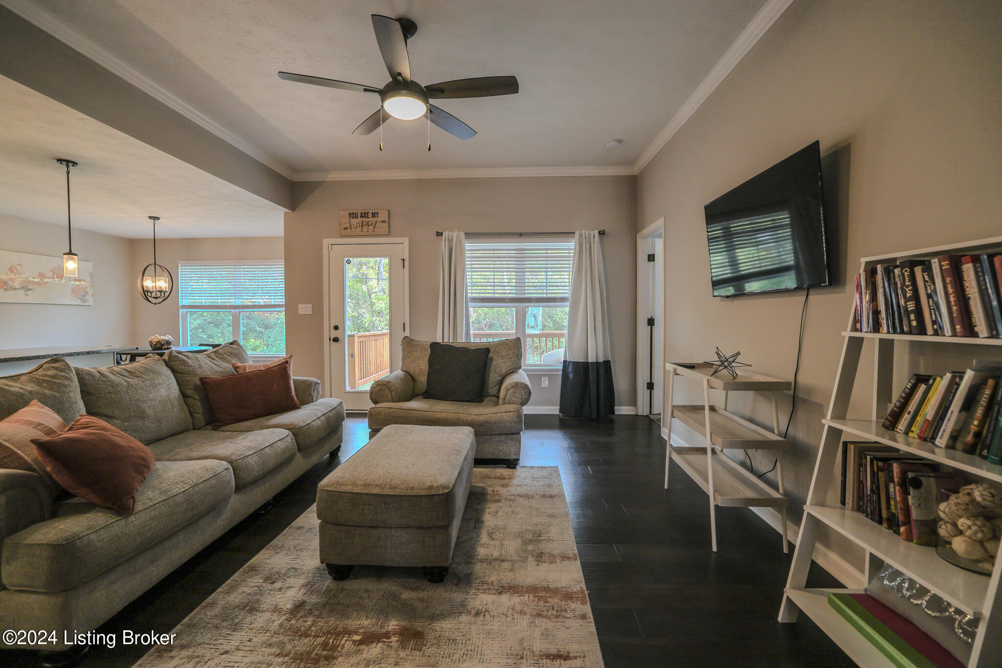 10902 Hidden Trail Ct