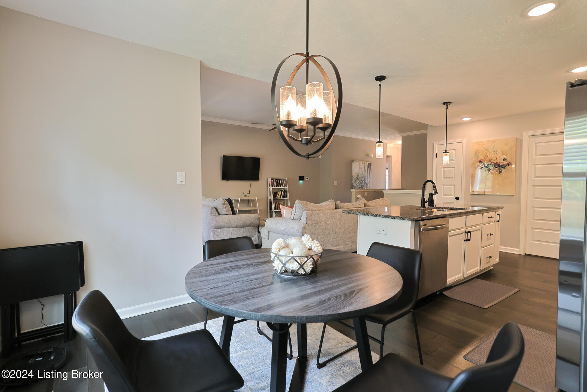 10902 Hidden Trail Ct