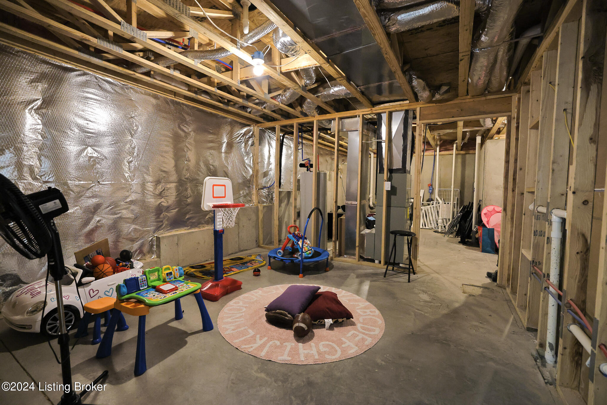 10902 Hidden Trail Ct