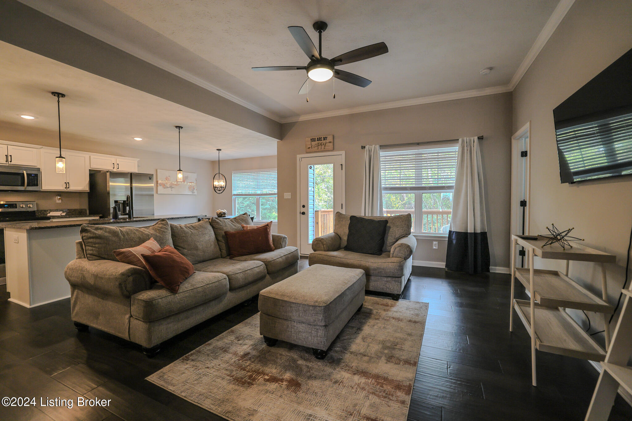 10902 Hidden Trail Ct