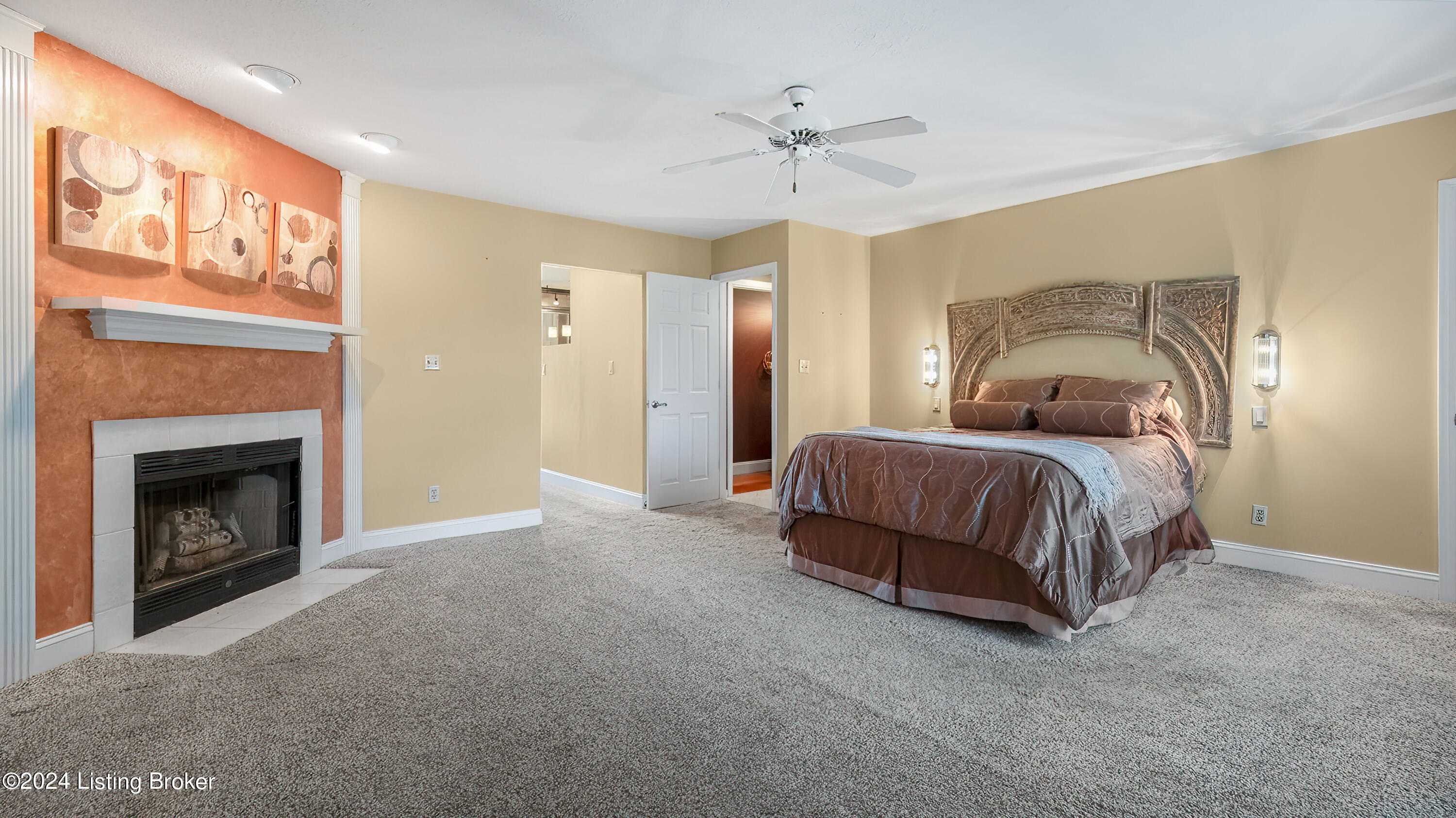 1508 Colonial Ct