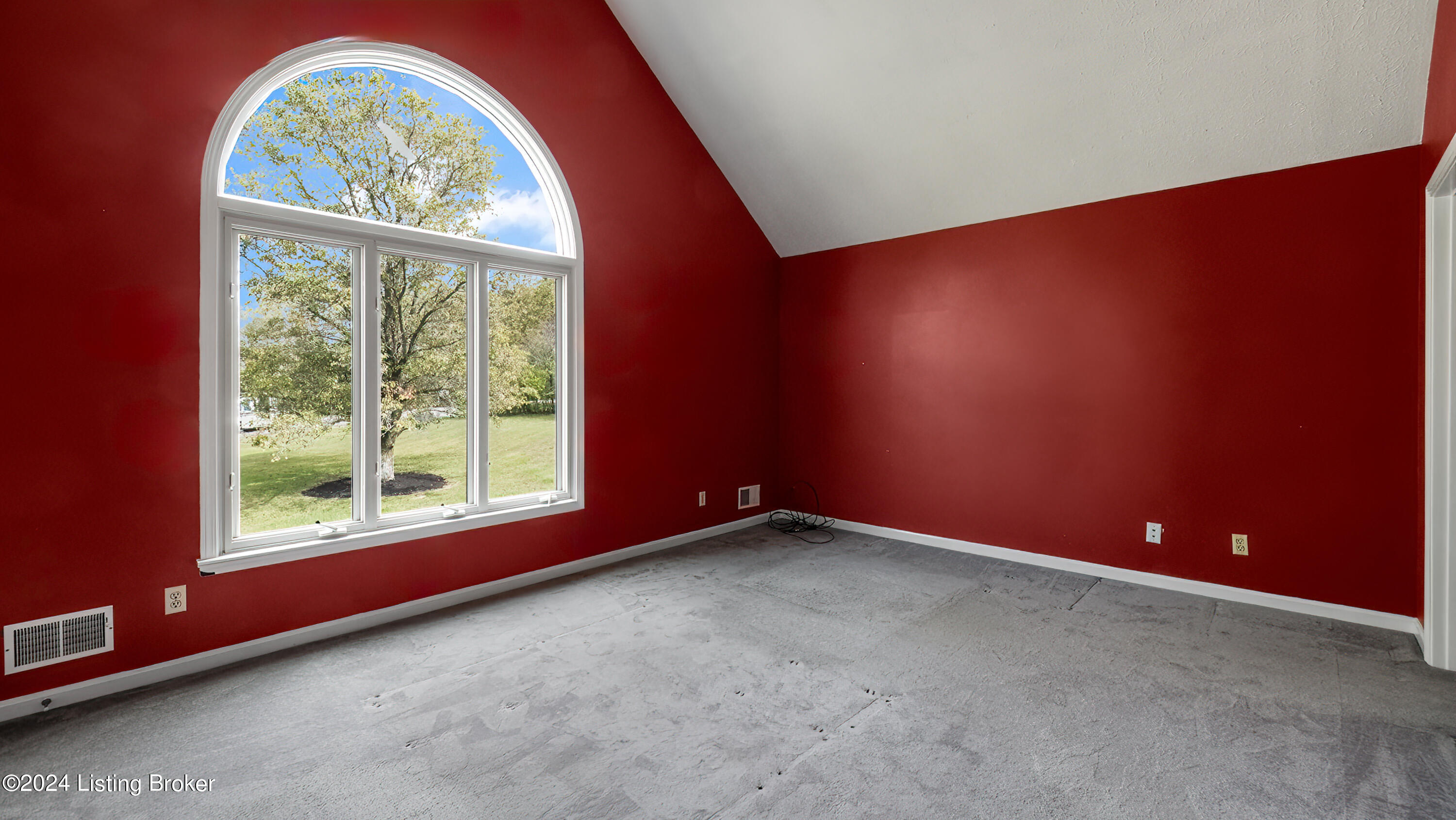 1508 Colonial Ct