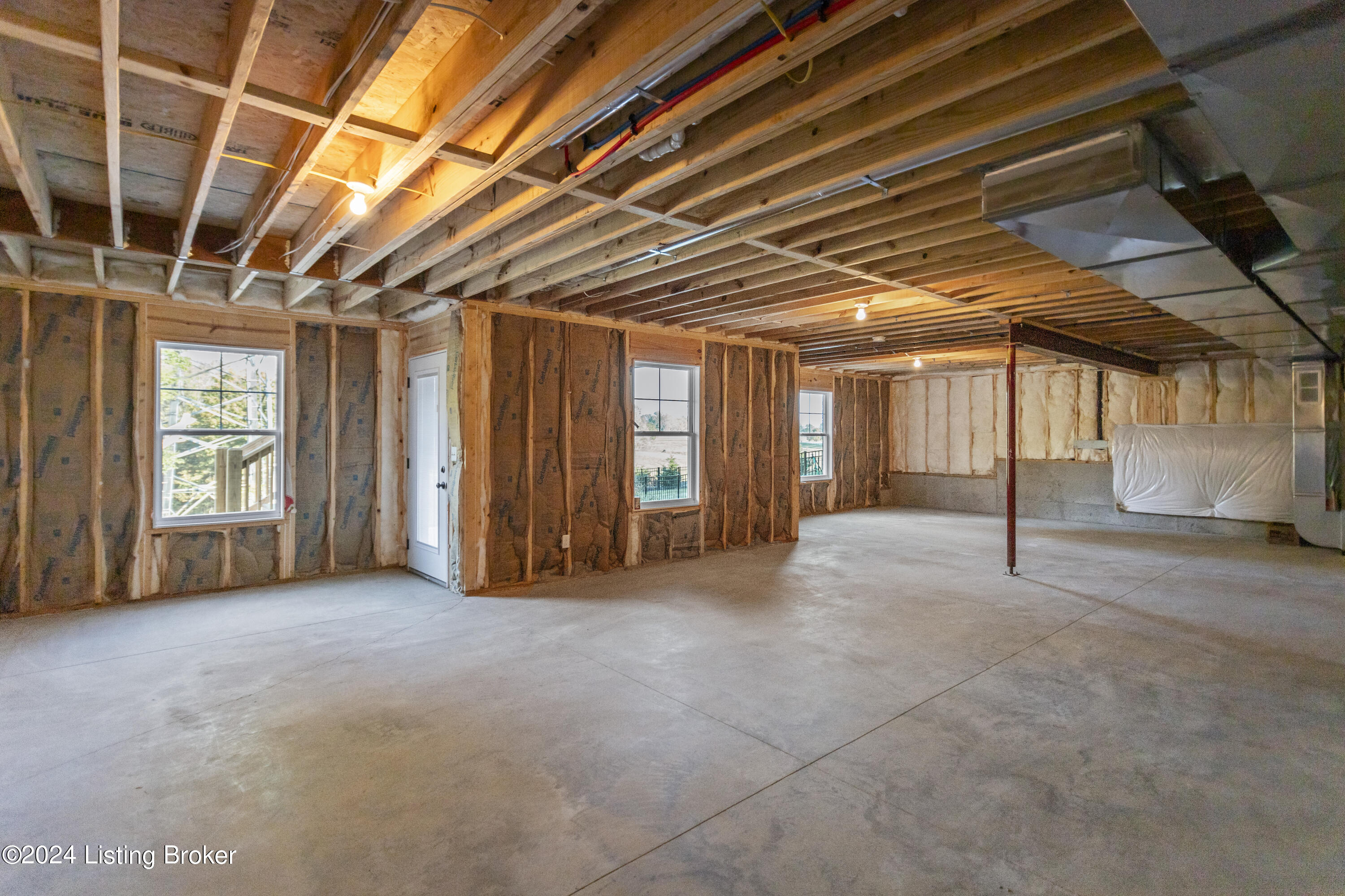 399 Williamsburg Dr