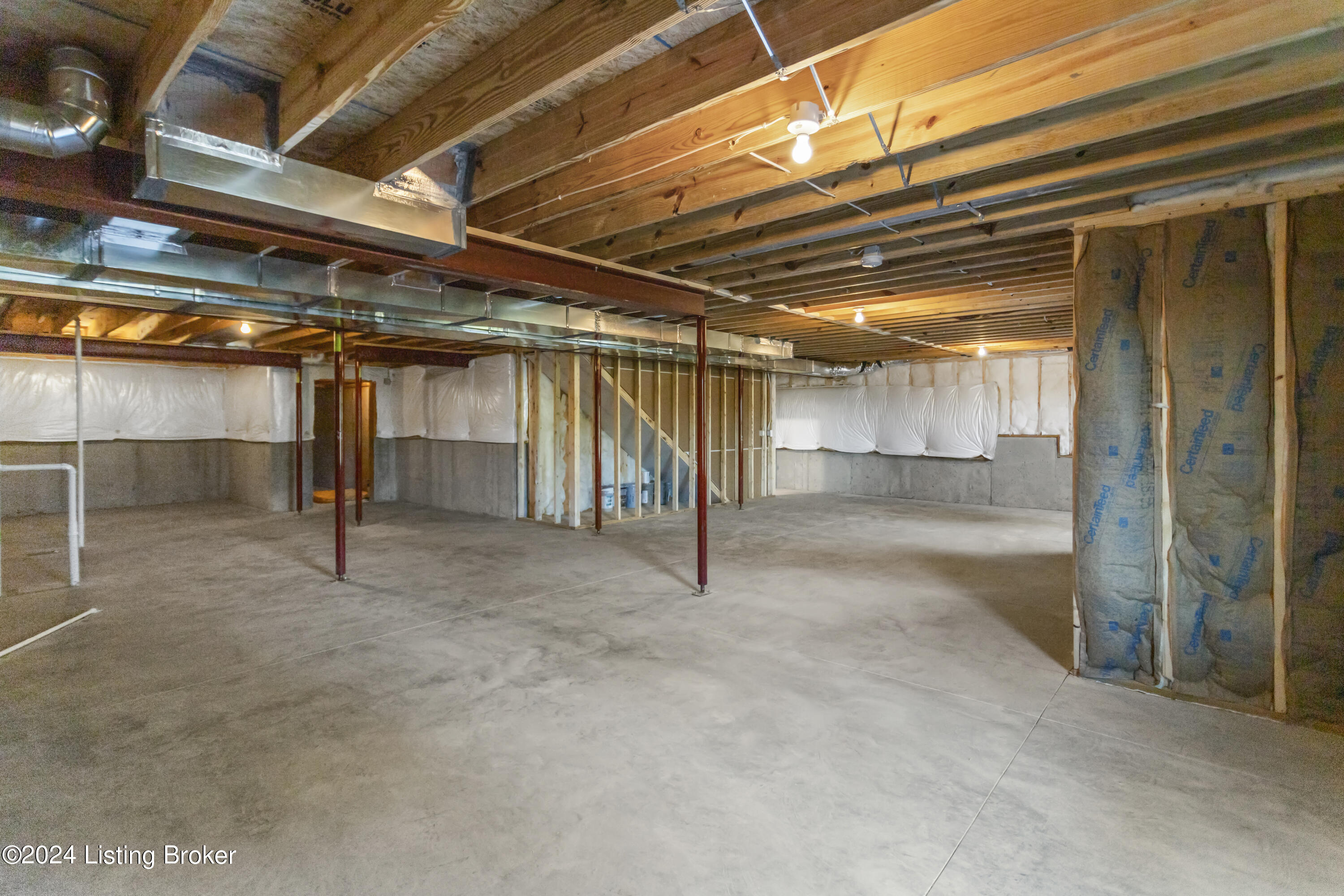 399 Williamsburg Dr