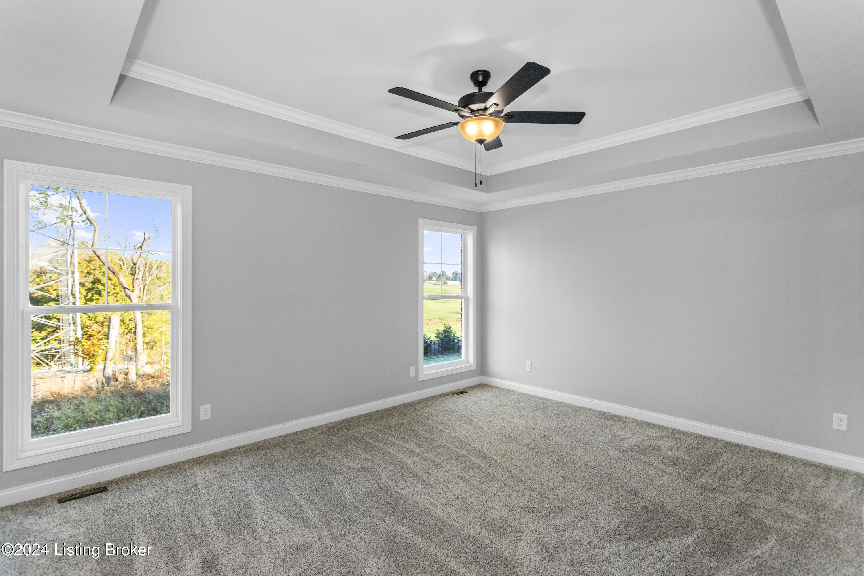 399 Williamsburg Dr