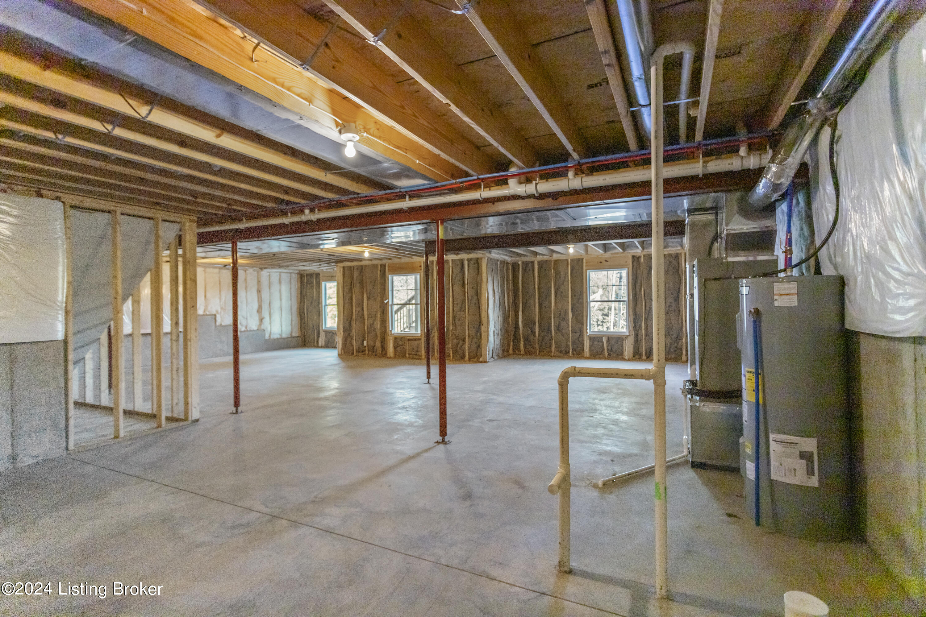 399 Williamsburg Dr