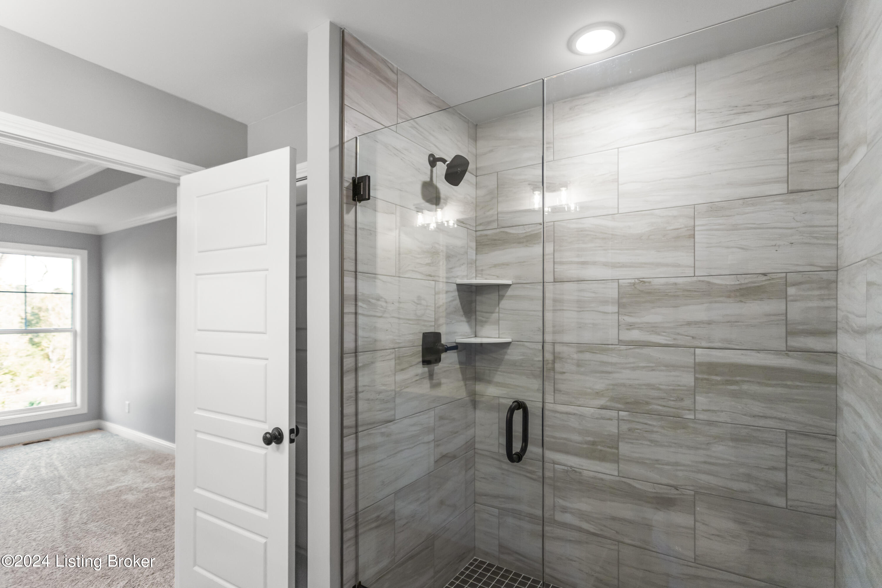 399 Williamsburg Dr