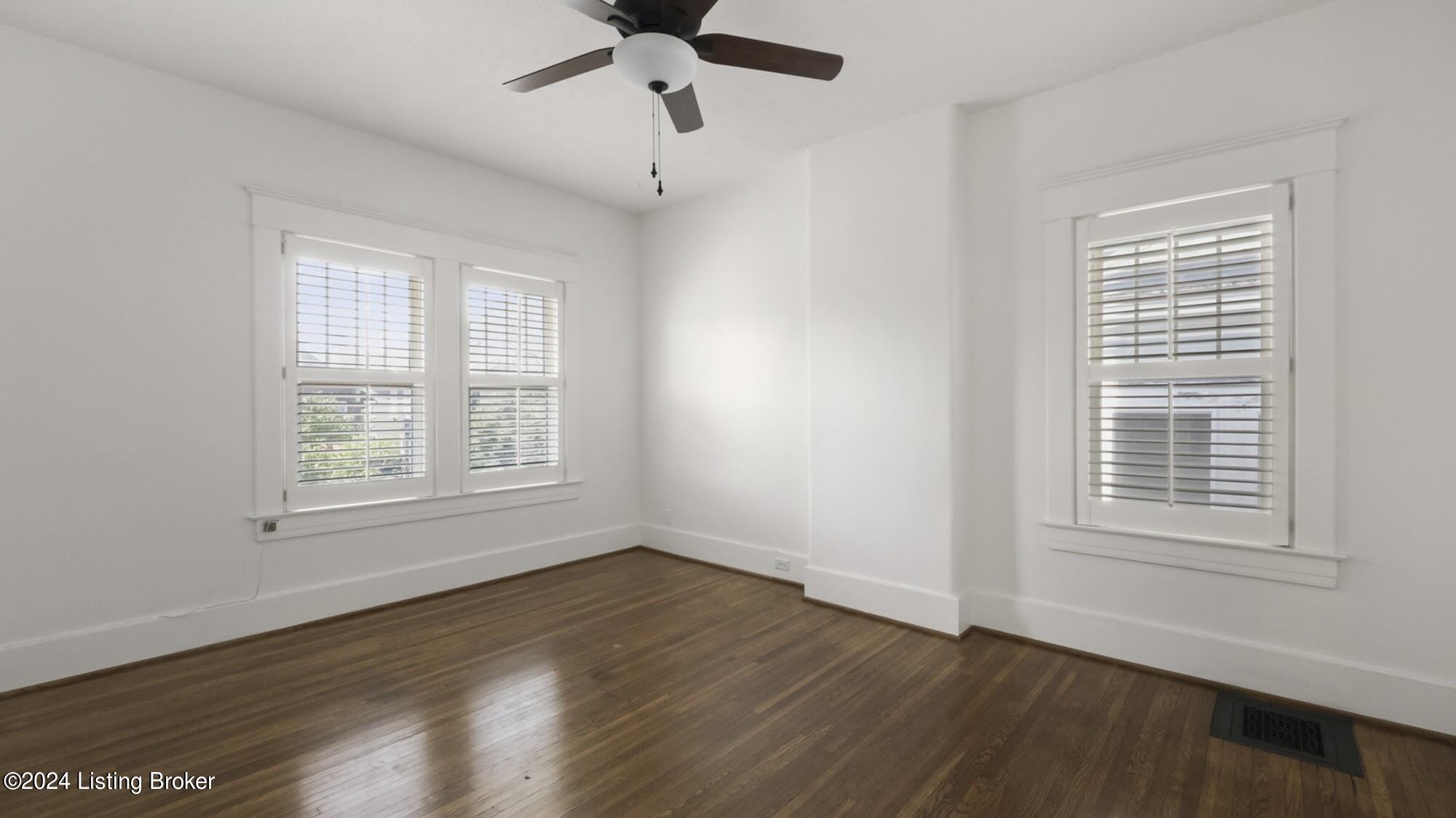 2012 Kenilworth Pl