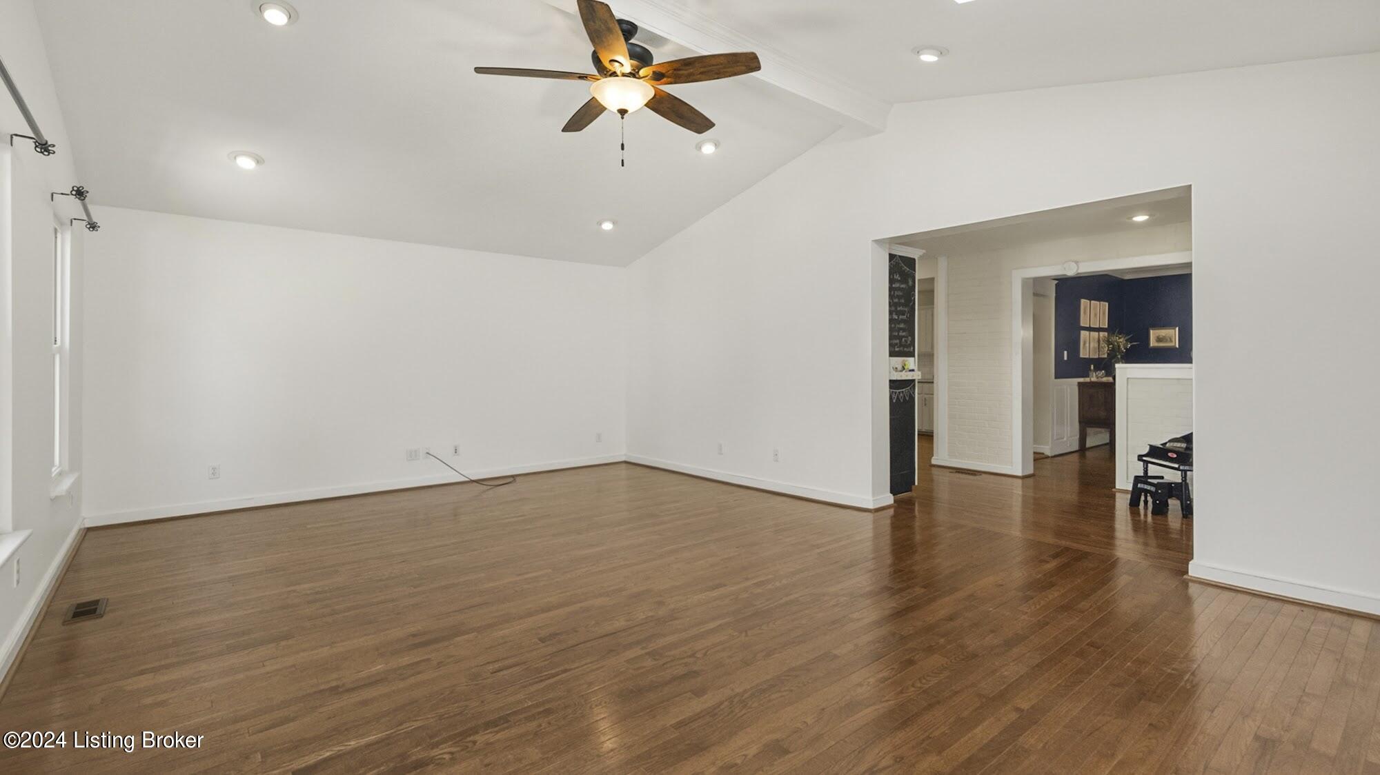 2012 Kenilworth Pl