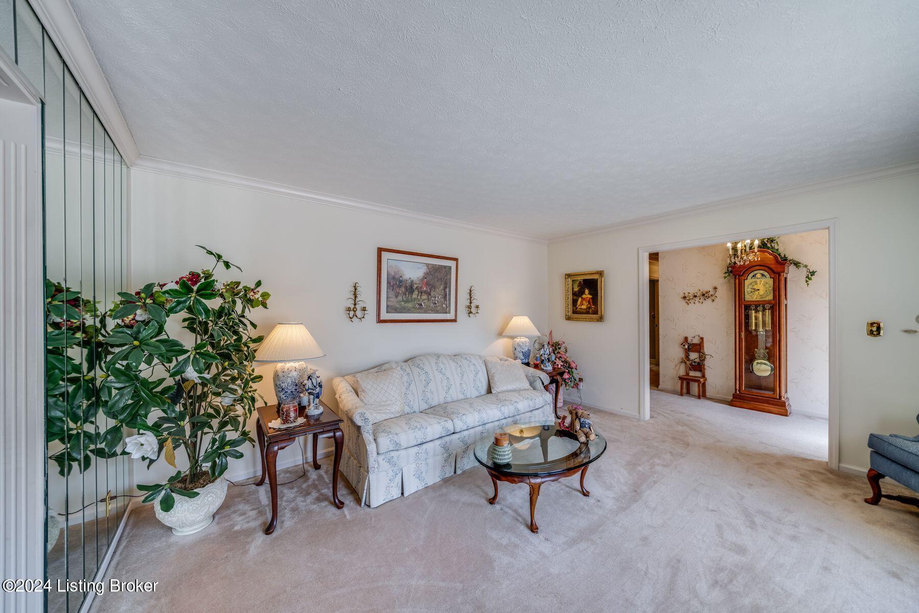 7613 Cedar Hollow Dr