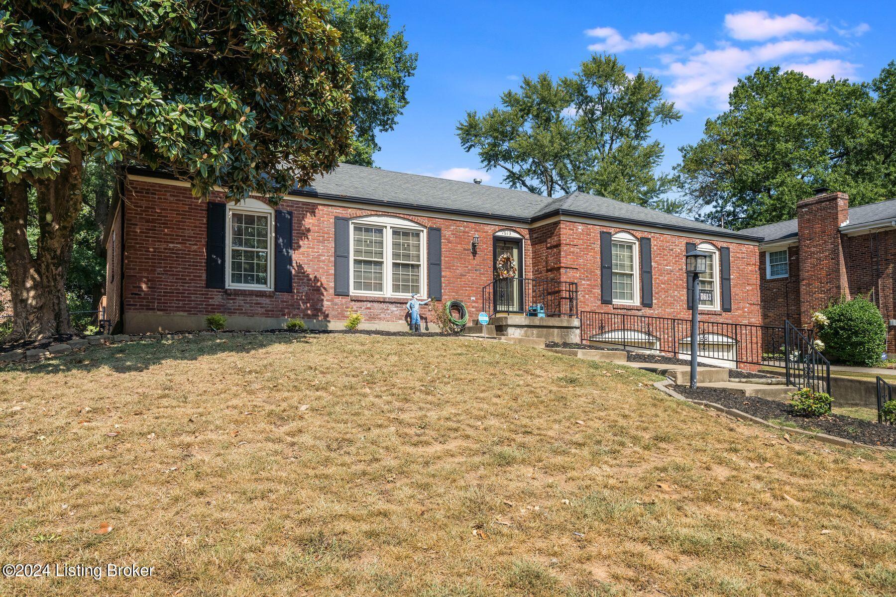 7613 Cedar Hollow Dr
