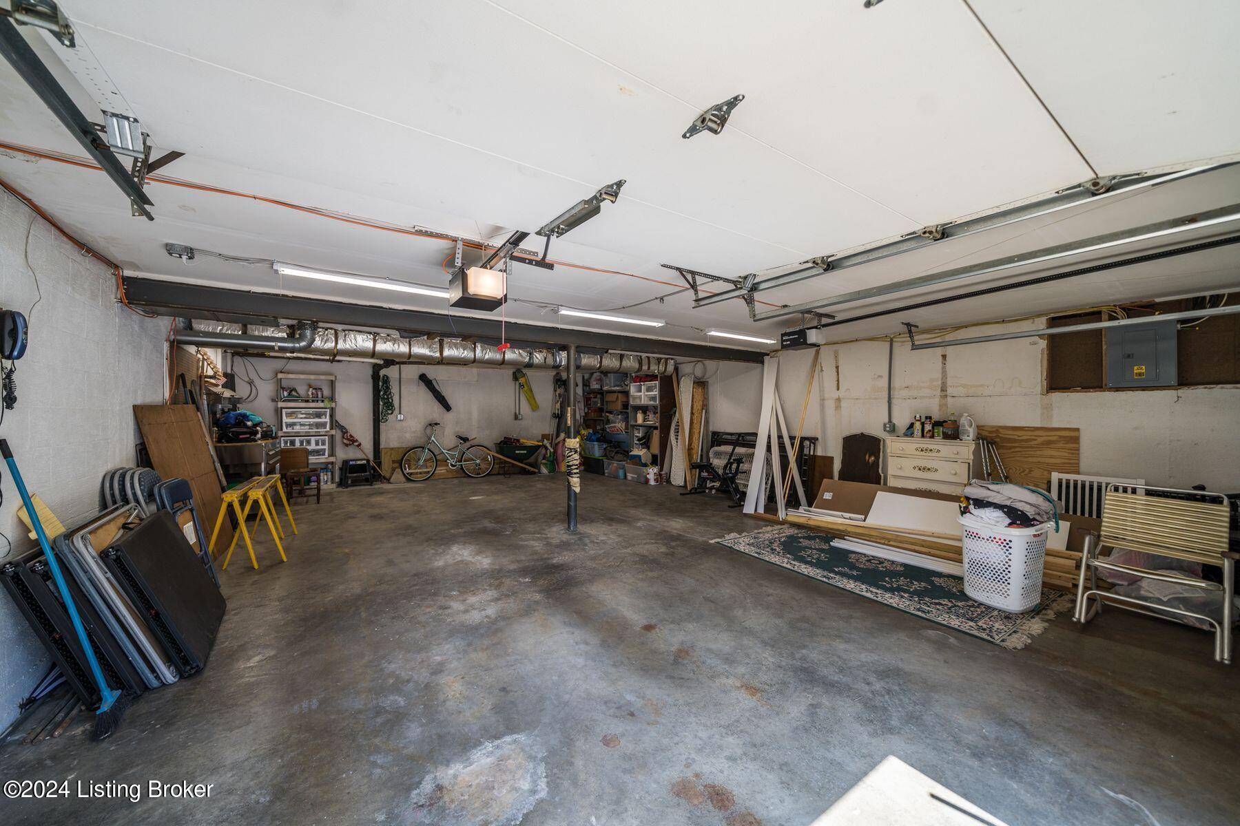 7613 Cedar Hollow Dr