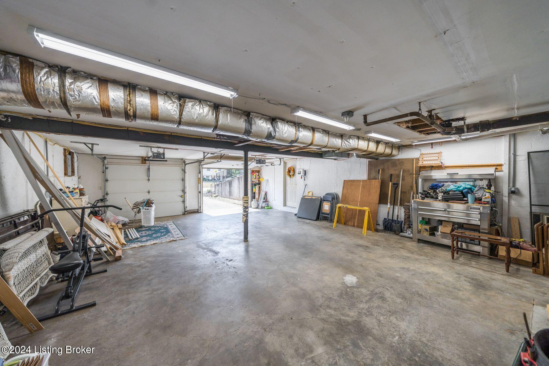 7613 Cedar Hollow Dr