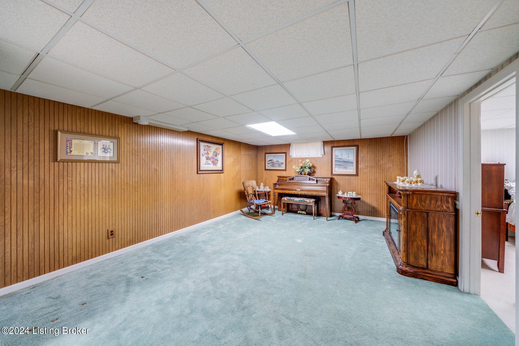 7613 Cedar Hollow Dr