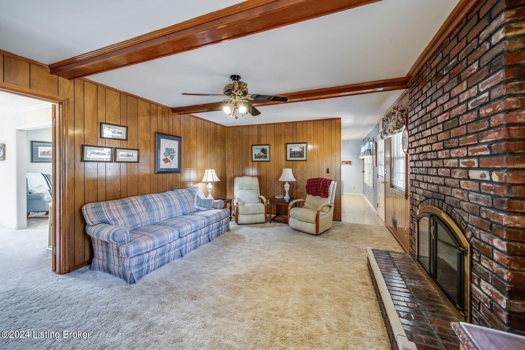 7613 Cedar Hollow Dr