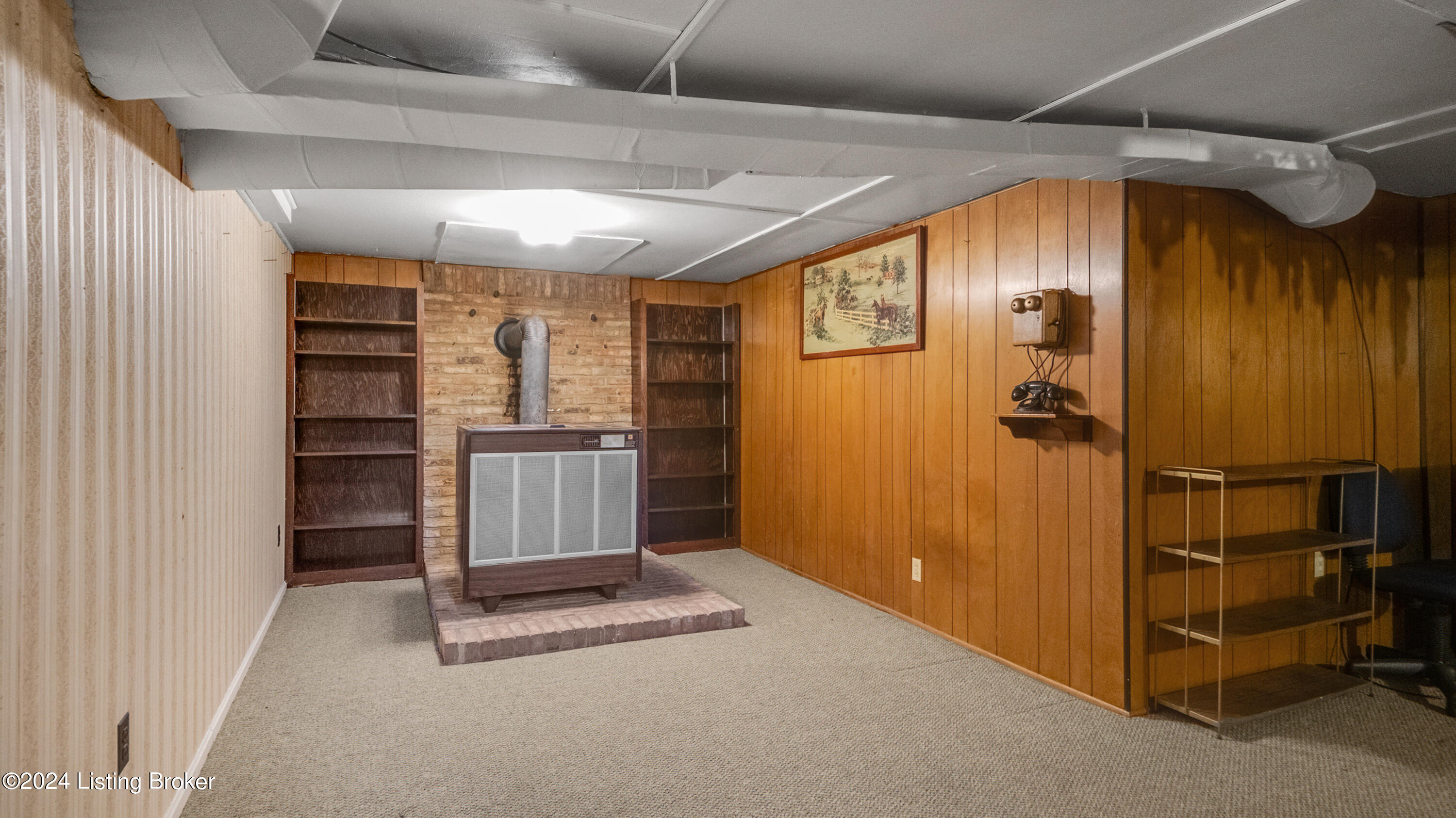 2704 Ralph Ave