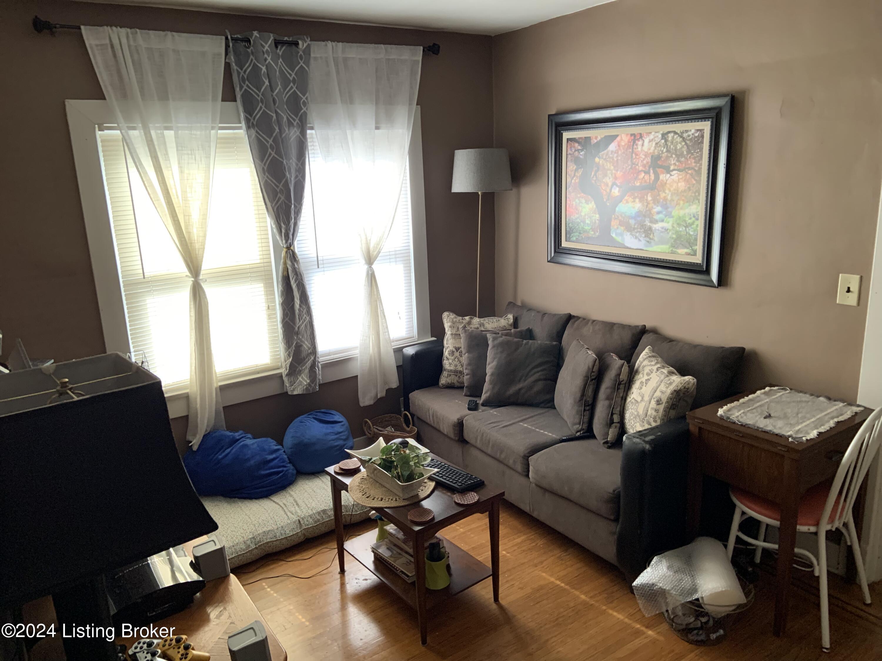 504 W Ashland Ave
