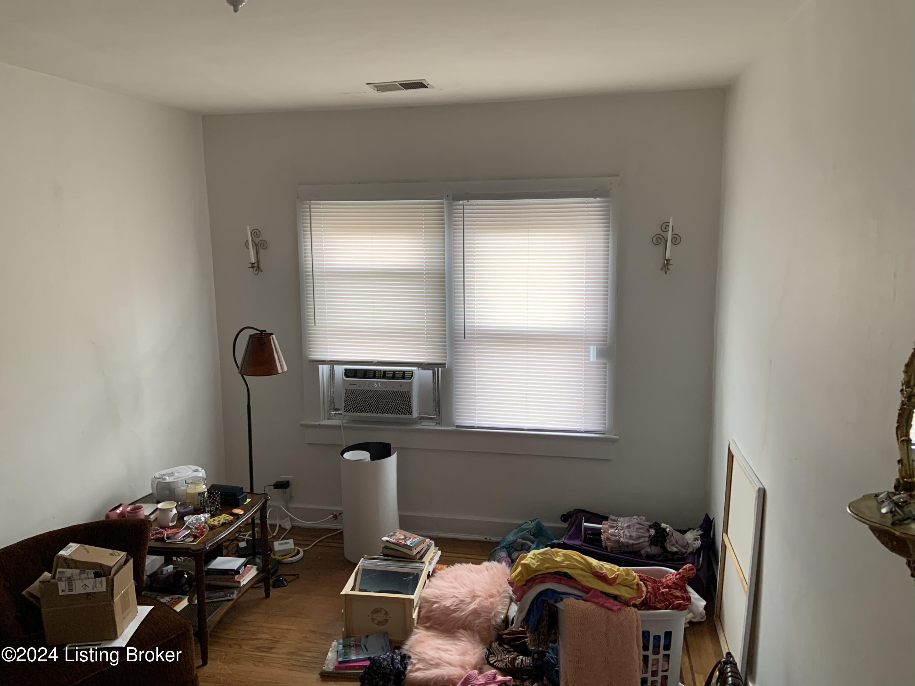 504 W Ashland Ave