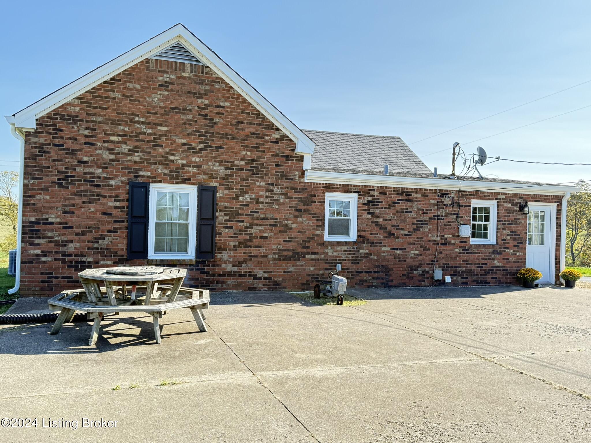 705 Jackson Rd