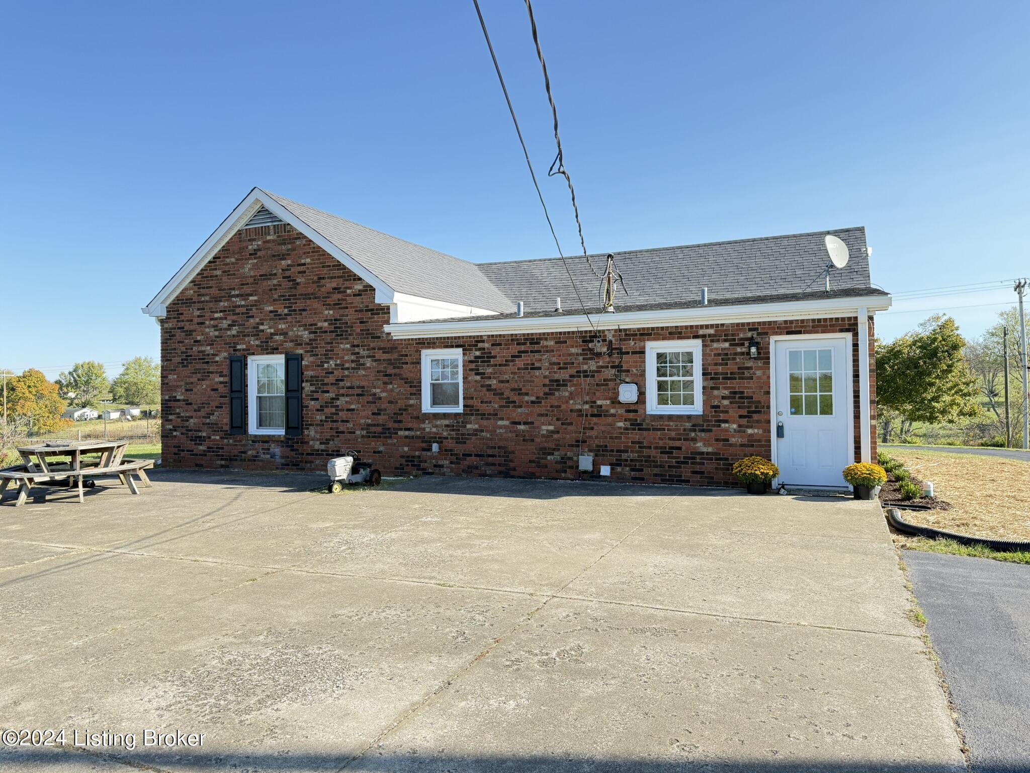 705 Jackson Rd