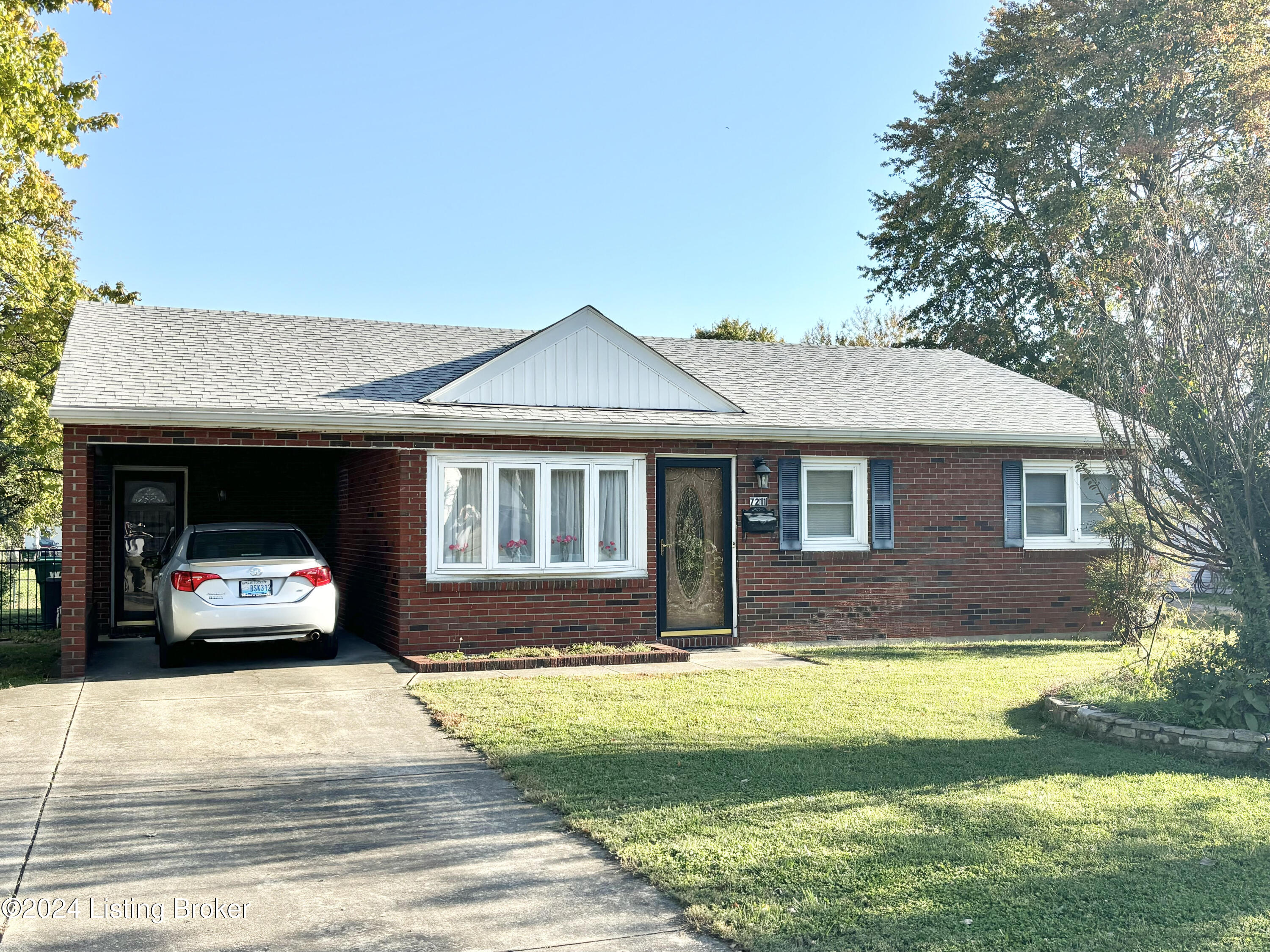 7211 Betsy Ross Dr