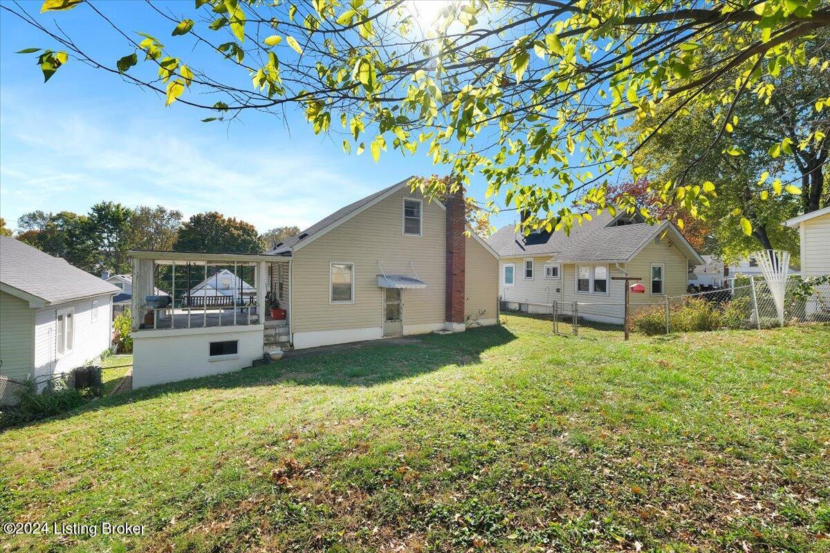 1047 Wagner Ave