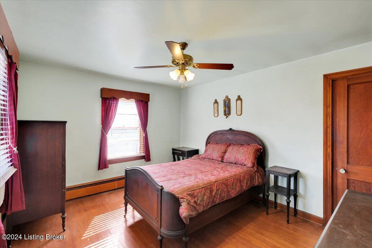 1047 Wagner Ave