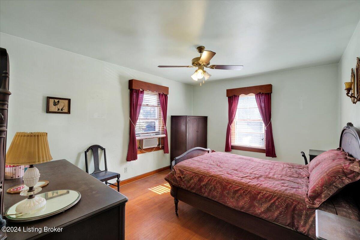 1047 Wagner Ave