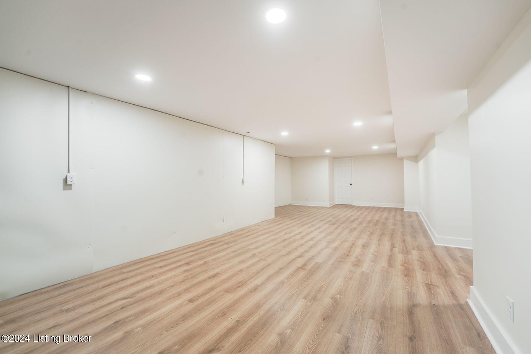 2603 Veronica Dr