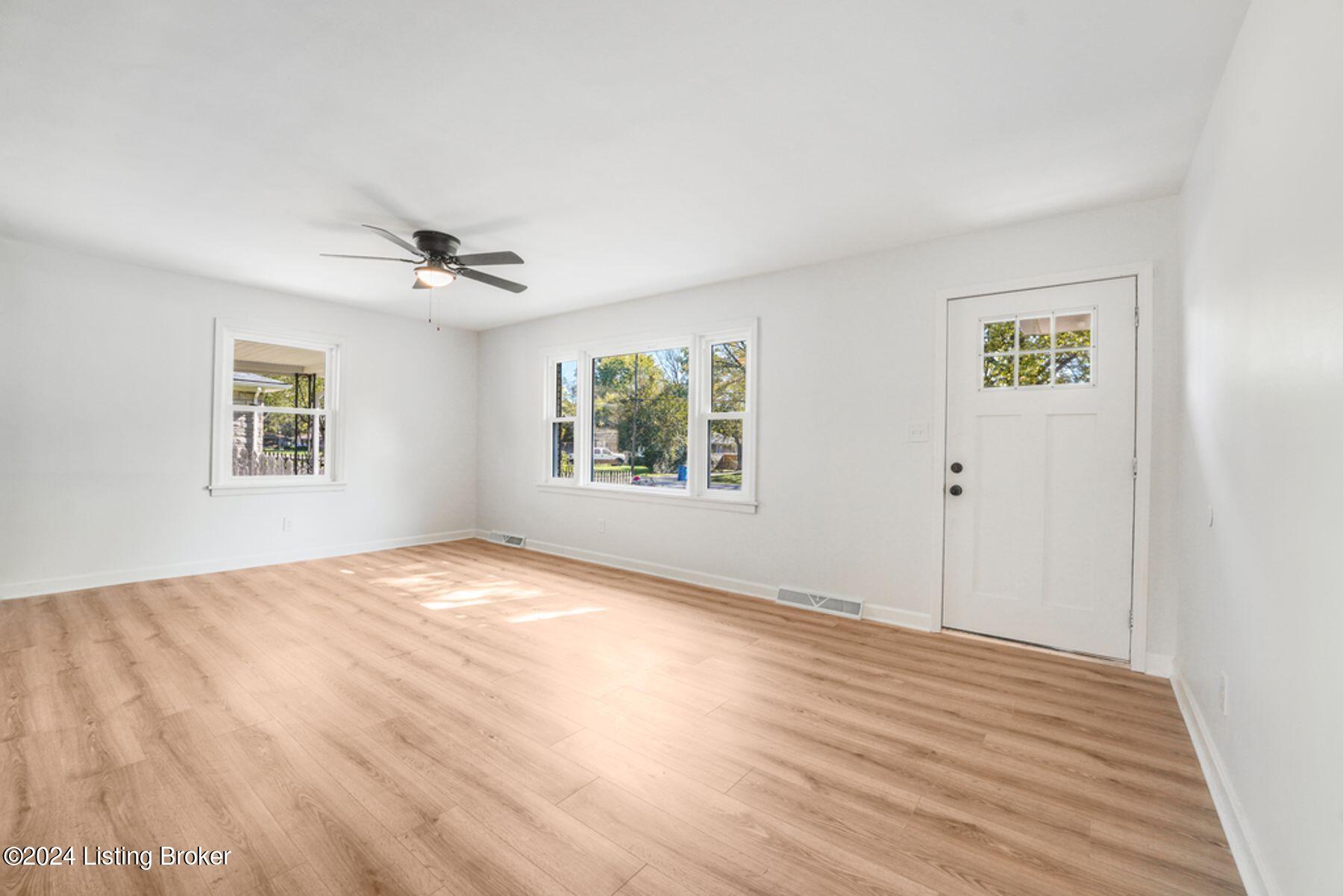 2603 Veronica Dr