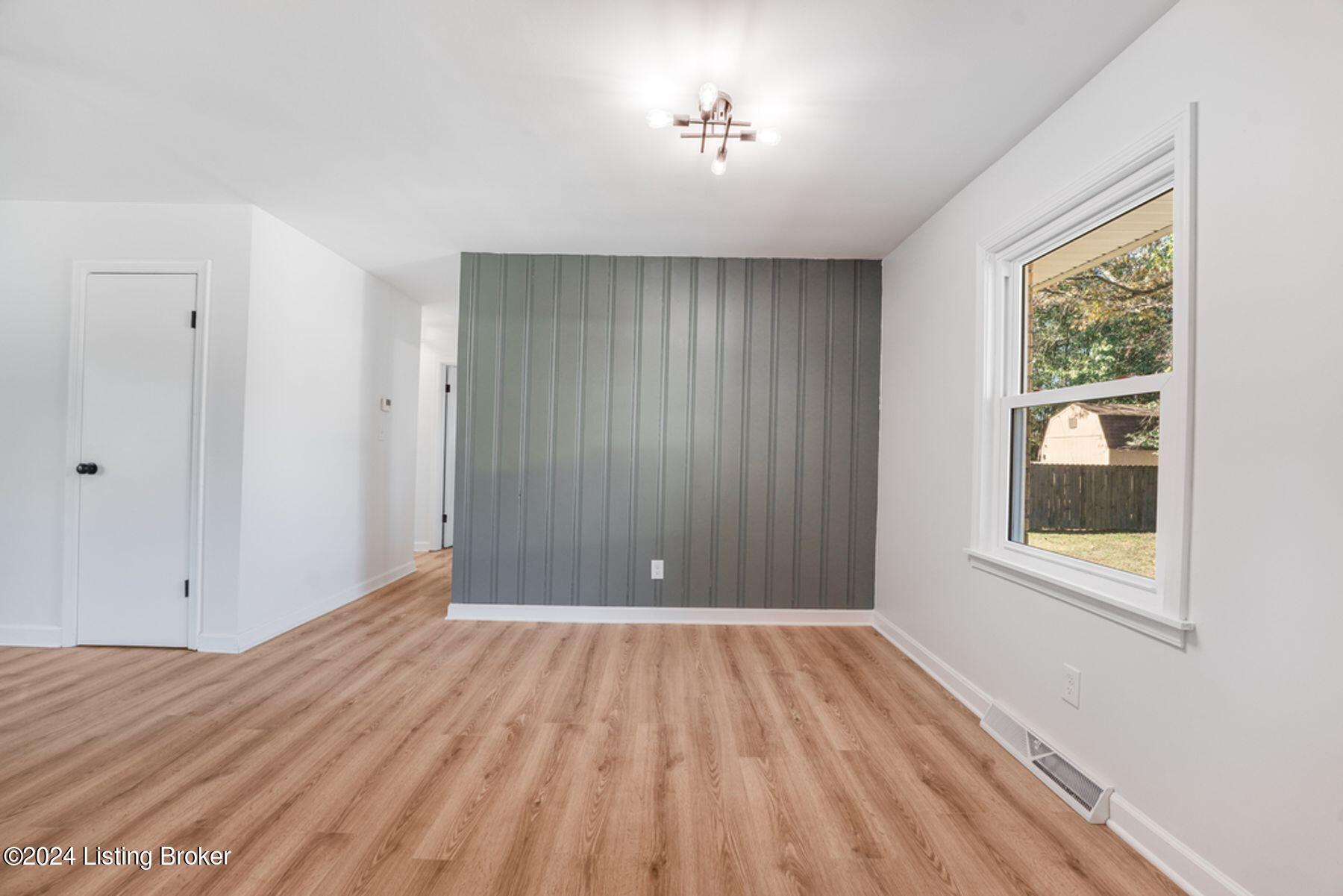 2603 Veronica Dr